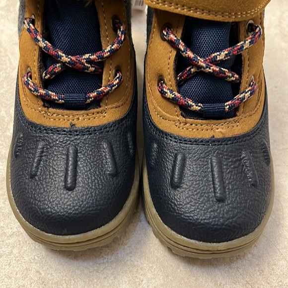 NWT Carter’s Freddie Boots in Brown - Size 9 Toddler - Picture 8 of 9